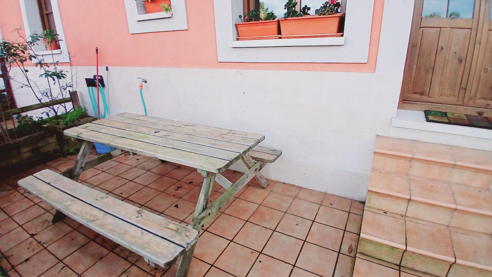 Acogedor Bajo Con Terraza Y Vistas Appartement Nueva De Llanes Buitenkant foto